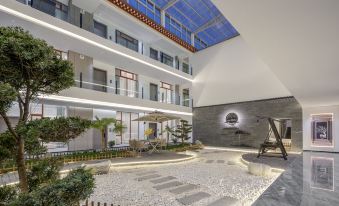 Shangri-La Luming Yunju Garden Holiday Home