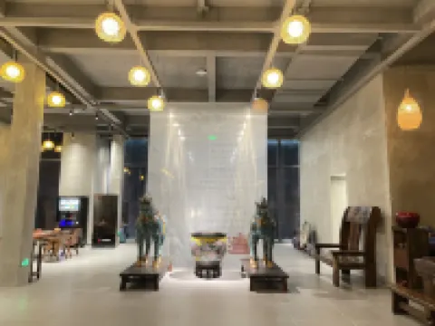 Zijin Pottery Art Hotel