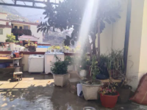 藏地陽光客棧 奔子欄附近的飯店