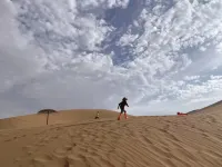Zhongwei Moshang Fanxing Desert Star Watching Homestay