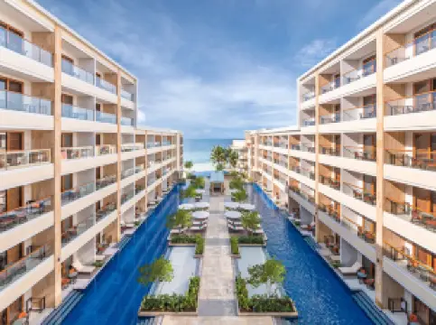 헤난 프리미어 코스트 리조트