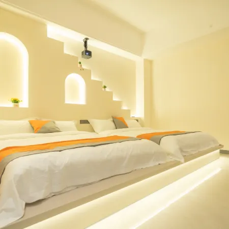 Yicheng Yihai Homestay (Chongwu Ancient City)