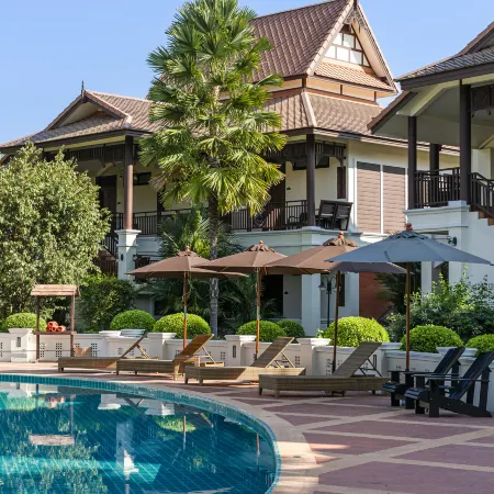 Horizon Village & Resort