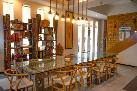 Qionghai Banxia Jianyunhai Homestay (Tanmen Branch) Отели рядом с достопримечательностью «Hongshitan»