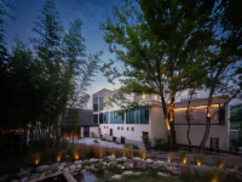 Bailuzhou Homestay