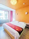 Rihuichang Hotel (Moore City Dongying Road Subway Station) Hotels in Drum Tower/Victoria Moore city/The General's Office