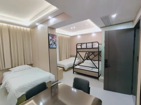 Tongshan Jingqi E-sports Hotel Отели в г. Туншань