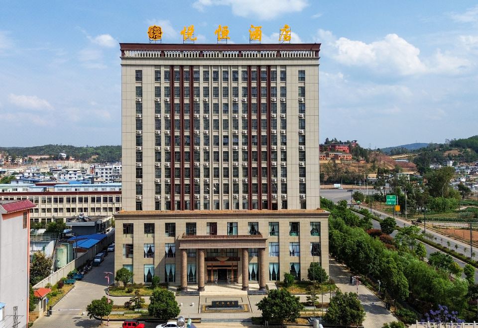 hotel overview picture