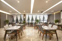 Jinzhuyun Hotel (Dujiangyan Scenic Area Nanqiao) - 3 Yıldız