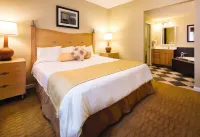 Club Wyndham Ocean Boulevard Hotels near Trinity United Methodist Church