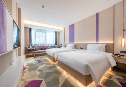 3. 라방 호텔 · ..