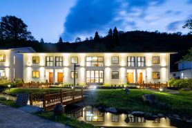 Floral Hotel·Xilinxinju hotel