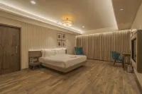 Phoenix Resort