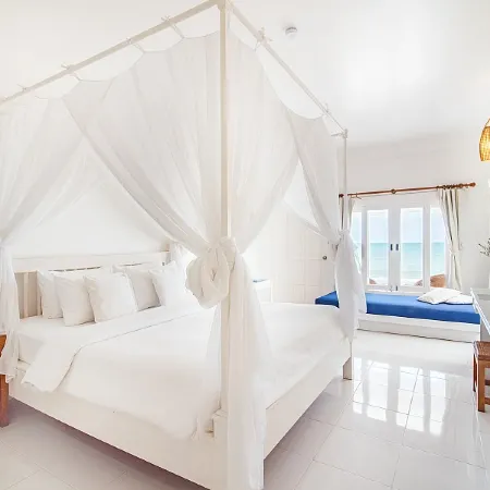 Baan Kangmung HuaHin Resort Отели рядом с достопримечательностью «Статуя Будды»