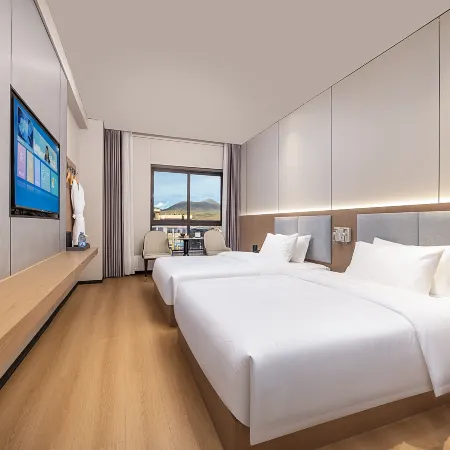 WA XU GRAND HOTEL
