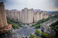 Yangjiang Gangwan Holiday Hotel