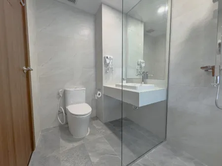 Villa Oasis Отели рядом с достопримечательностью «Haw Pha Bang»