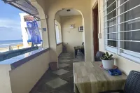 Monaliza Surf Resort