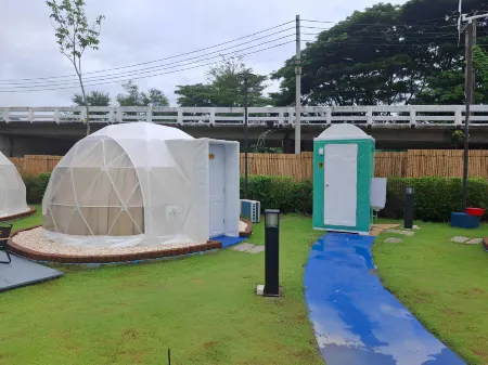 Nakorn resort & cafe Отели рядом с достопримечательностью «Wat Nong Khao On»