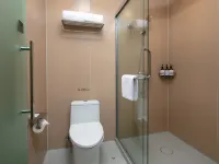 Yuejiang Holiday Hotel Hotels near Jiangxi Provincial Museum