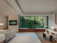 Yishan Sea, Milu Creek Source Mountain and Wild River Tracing Villa