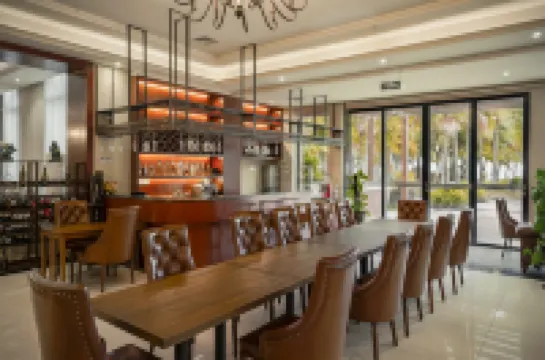 Milong Estate Iconic Hotel & Resort