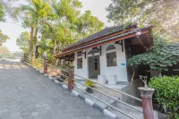 Pondok Gajah Hotel