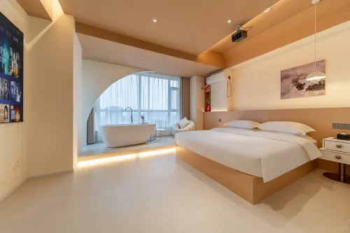 Jinshuiwan Light Luxury Hotel (Linyi Global Jinshuiwan) - 2-Star