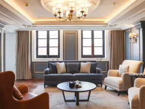 HOTEL BANOV TOWNSCAPE WUHAN
