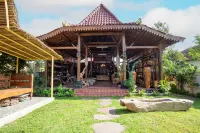 JavaLO Villa Lombok Hotel dekat Bandara Lombok
