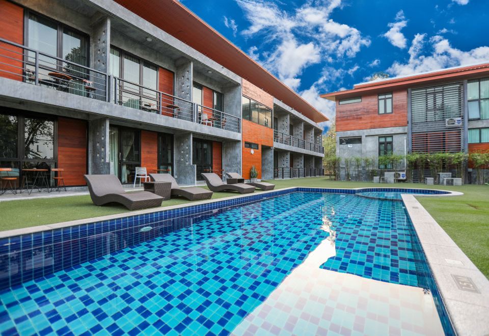Stucco Loft Residency 대표 이미지