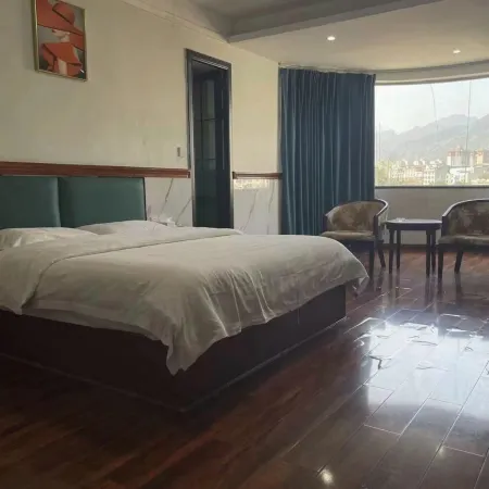 Border City Hotel