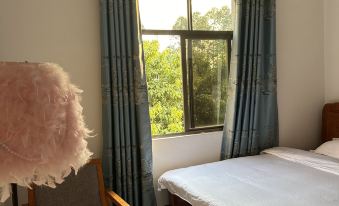 Joyful Encounter Courtyard Homestay