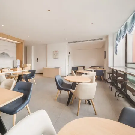 HanTing Hotel (Shuozhou Minfu East Street Meidu Plaza)