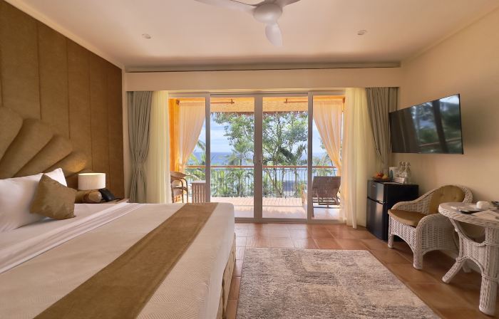 Coco Sunset Beach Resort