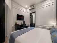 Elegant Hotel Отели рядом с достопримечательностью «Сигнальная Башня»