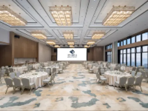 大冶湛月レンジョイホテルホテル 大冶のホテル