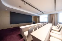 โรงแรมนานาชาติหยู่ติงหลานถิง - ที่มีที่จอดรถ