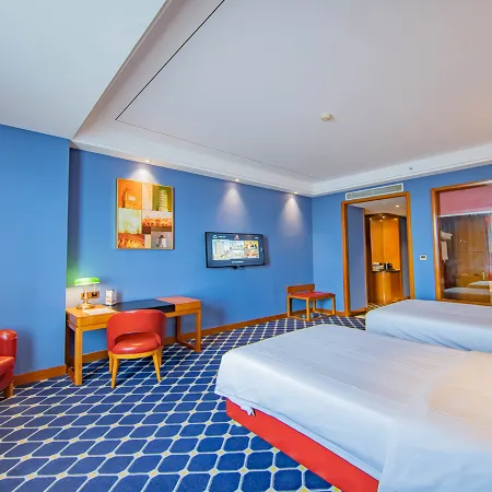Full Wealth International Hotel