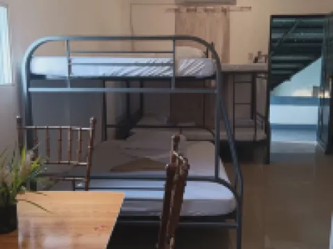 Hotel Villarte Fort Pampanga 聖費爾南多酒店