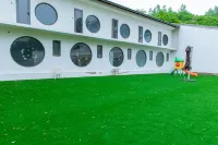 Lixiang Shanju Homestay - piscina