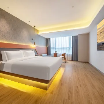 Wuyi jingchen hotel