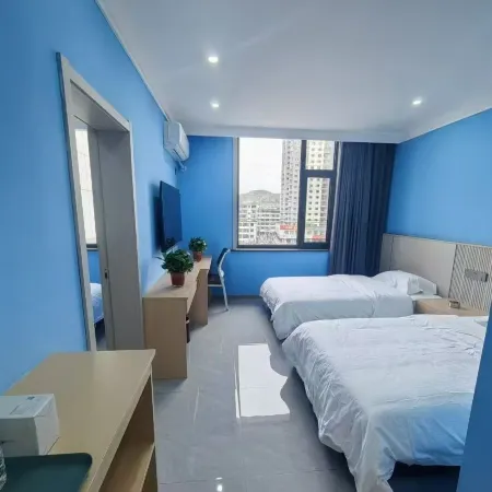 Weinan Hotel