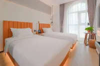 Datong Hualu Hotel (Yudong Campus of Datong University) - Balkon