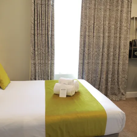 Bloomsbury Palace Hotel Отели рядом с достопримечательностью «Вест-Энд»