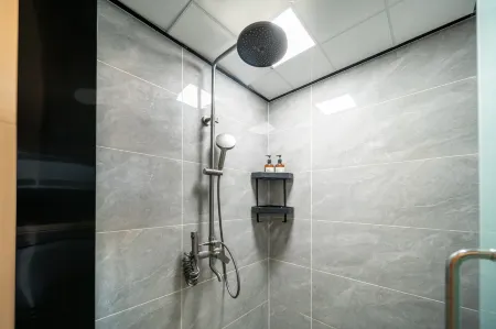 Tukai Desert Luxury Hotel Отели в г. Хочен