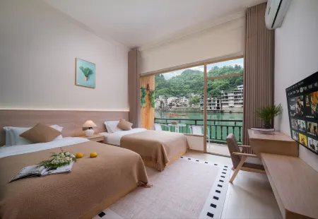 Zhenyuanju Mountain Wenshui Homestay Отели рядом с достопримечательностью «New Bridge»