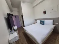 Lucky Clover Hostel โรงแรมใกล้อากริออซ