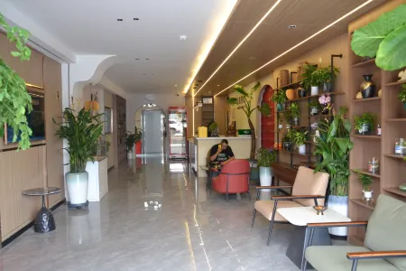 Hotel Manta Отели рядом с достопримечательностью «Lanzhou Resources & Environment Voc-Tech College»