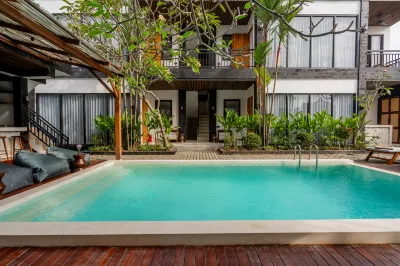 EVDEkimi的Sebelas公寓 – 烏布中心的正宗咖啡館住宅 【印度尼西亞峇裡島】Oka Kartini 皮影表演附近的飯店